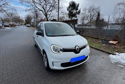 Renault Twingo 15.000 km 9.000 &euro; Frankfurt Am Main 65933