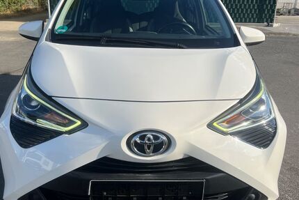 Toyota Aygo (X) 100.345 km 5.200 &euro; Offenbach am Main 63069