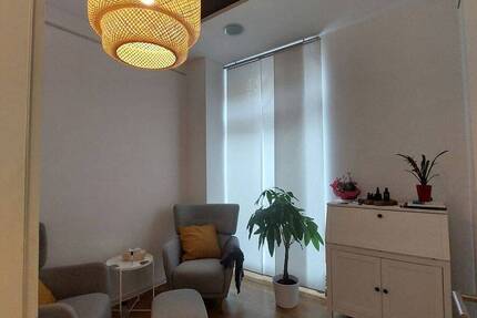 @MCM Eckladen Büro mit vielen Möglichkeiten im Nordend 4 zimmer