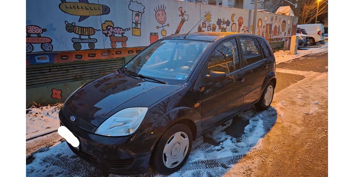 Ford Fiesta 158.900 km 1.950 &euro; Hattersheim am Main 65795