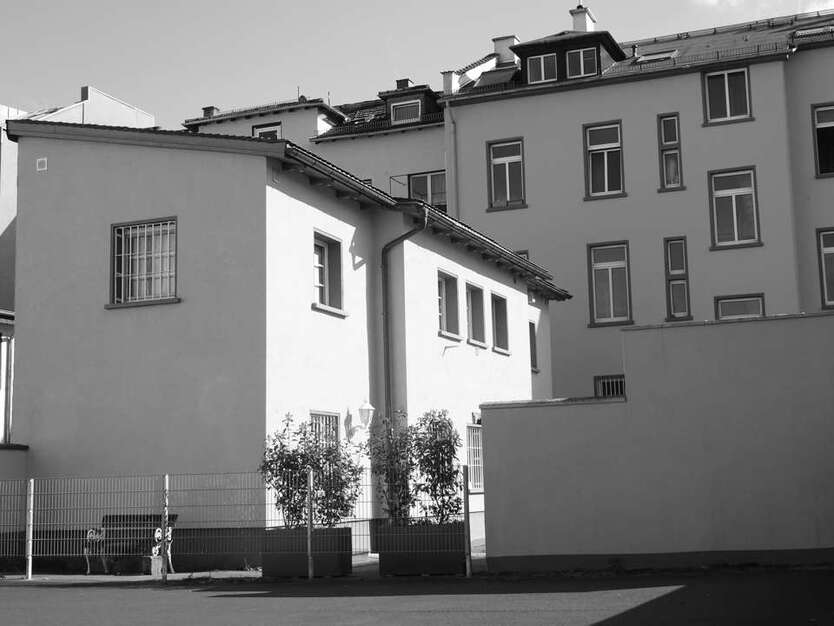 Haus zum Kaufen in Frankfurt am Main 695.000 € 116 m²