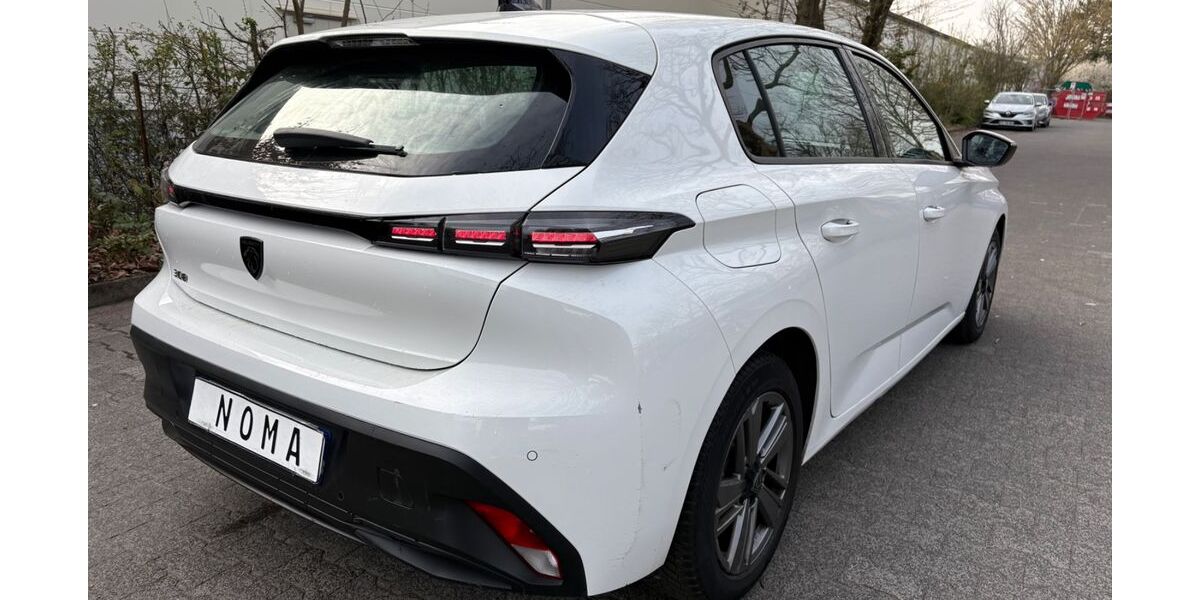Peugeot 308 164.221 km 9.900 &euro; Frankfurt am Main 60389