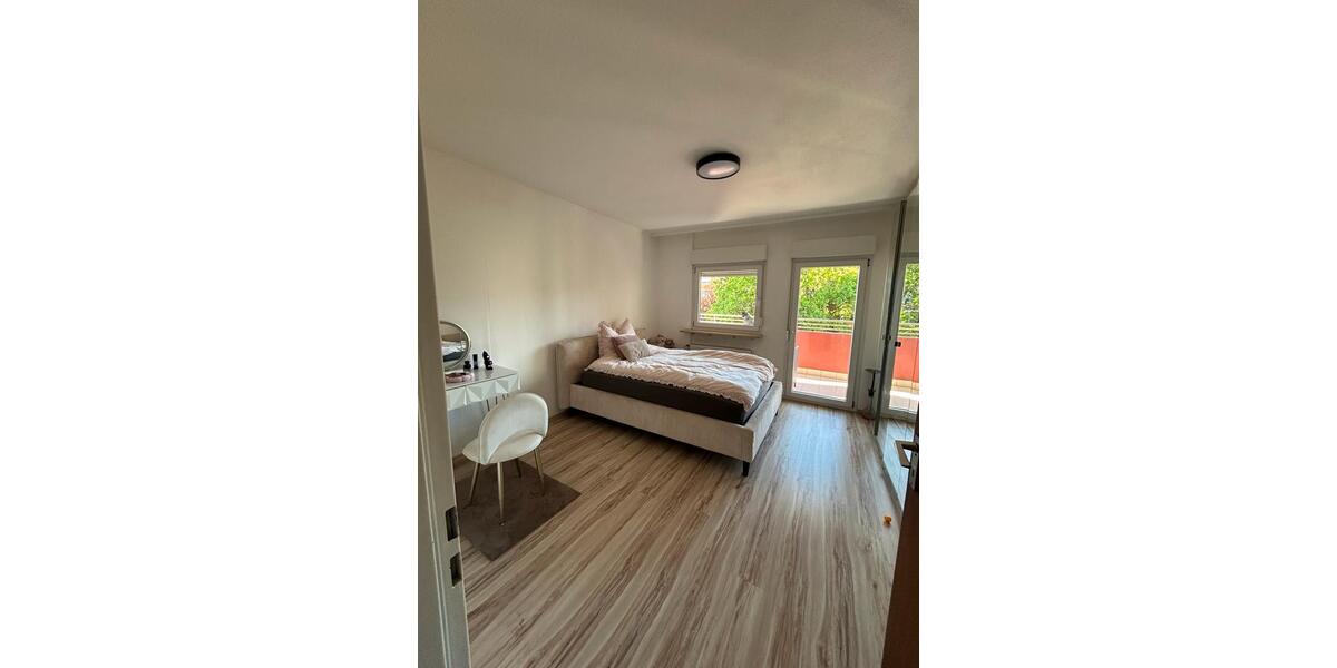 Etagenwohnung Bensheim - 4.5 Zimmer, 104 m&sup2;, 310.000&euro; | Angebot:26415254
