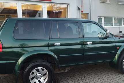 Mitsubishi Pajero Sport 209.252 km 8.850 &euro; Mainhausen 63533