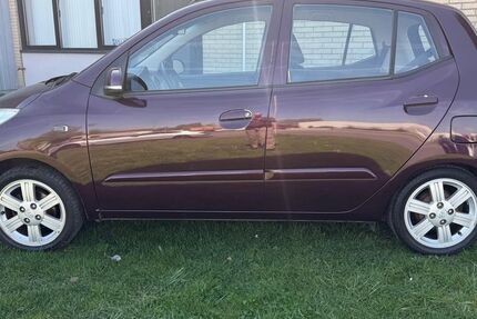 Hyundai i10 127.000 km 3.100 &euro; Mörfelden 64546