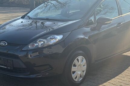 Ford Fiesta 200.000 km 2.950 &euro; Rüsselsheim 65428