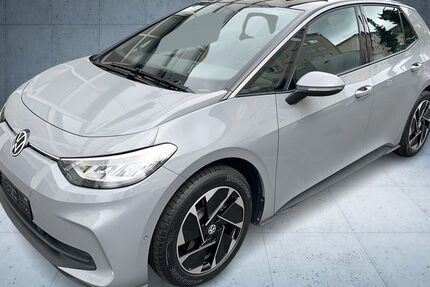 VW ID.3 25.400 km 32.480 € Frankfurt am Main 60528