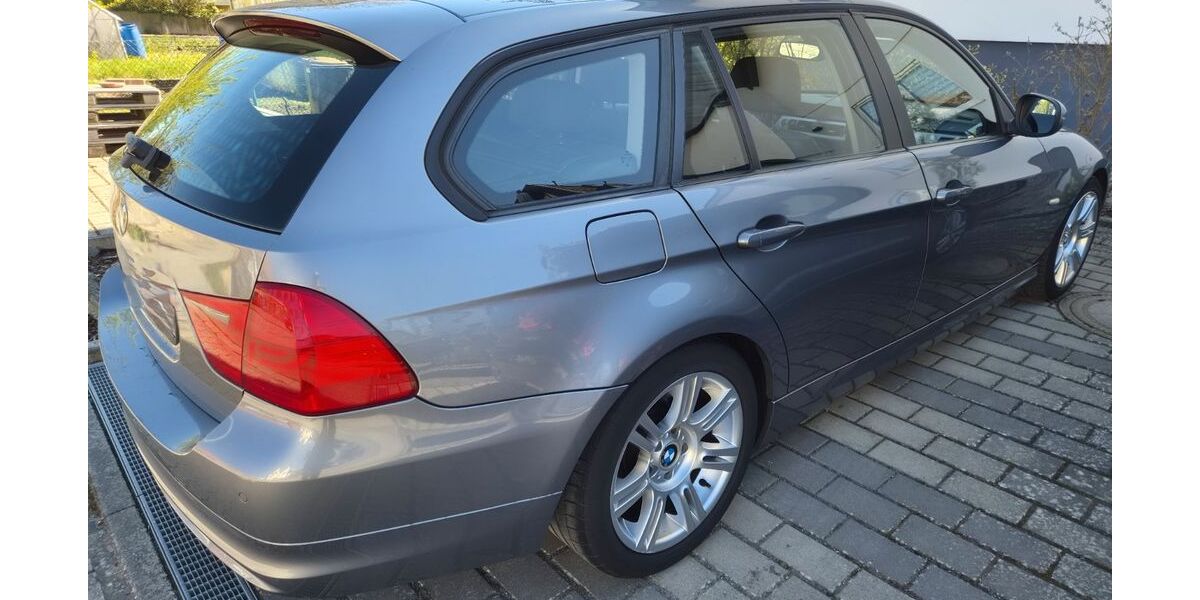 BMW 320 290.000 km 2.450 &euro; Kelsterbach 65451