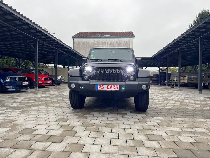 Jeep Wrangler 138.150 km 25.400 € Roßdorf DE-64