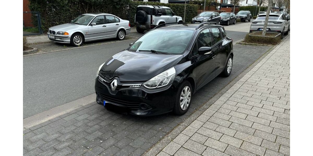 Renault Clio 219.374 km 4.700 &euro; Frankfurt am Main 60438