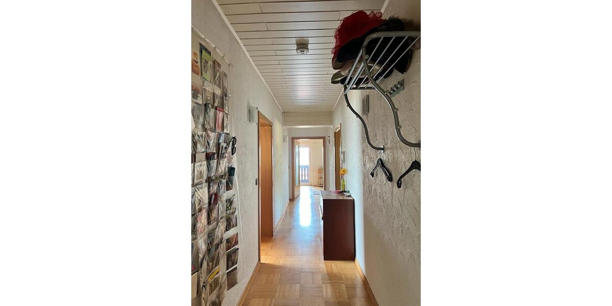 Dachgeschoßwohnung Trebur - 3 Zimmer, 90 m&sup2;, 298.000&euro; | Angebot:27128399