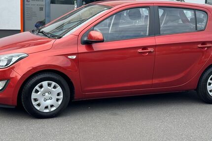 Hyundai i20 126.000 km 4.799 € Frankfurt am Main 60314