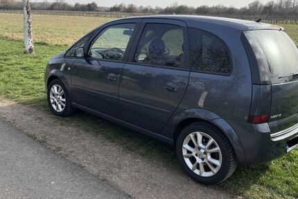Opel Meriva 217.000 km 1.290 &euro; Oppenheim 55276