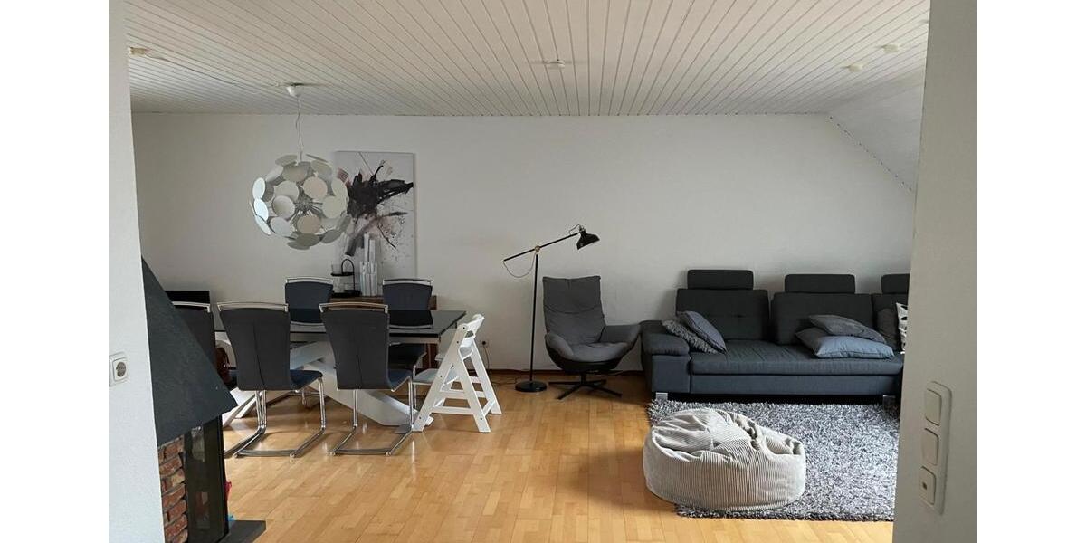 Dachgeschoßwohnung Alsbach-Hähnlein Hähnlein - 3 Zimmer, 104 m&sup2;, 1.200&euro; | Angebot:25047861