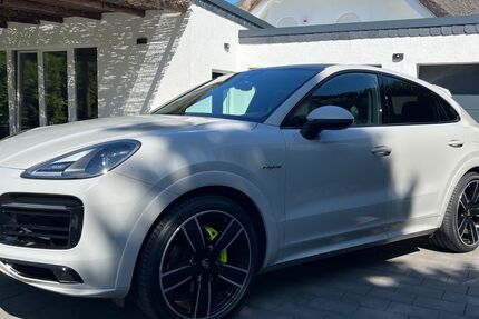 Porsche Cayenne 20.000 km 104.369 &euro; Rödermark 63322