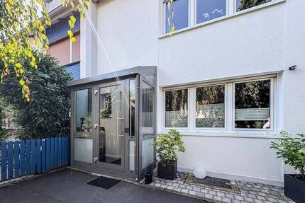 Wo Kinderlachen ein Zuhause hat – 6-Zimmer-Reihenhaus mit Herz
