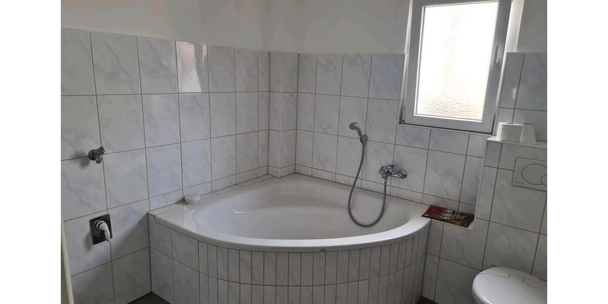 Etagenwohnung Offenbach am Main Bürgel - 3 Zimmer, 75 m&sup2;, 950&euro; | Angebot:25084630