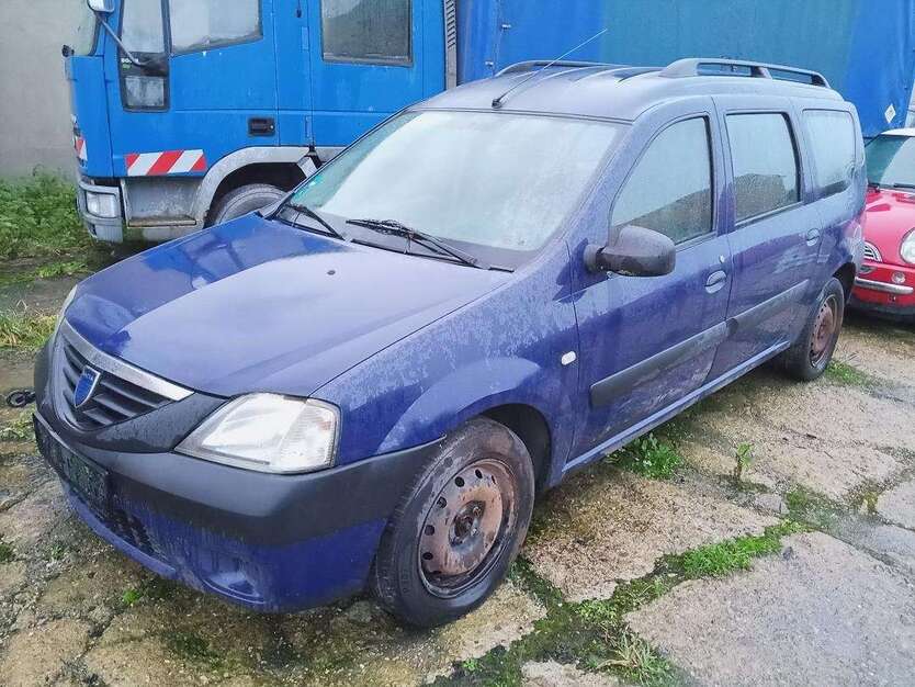 Dacia Logan 178.000 km 700 € Biblis 68647