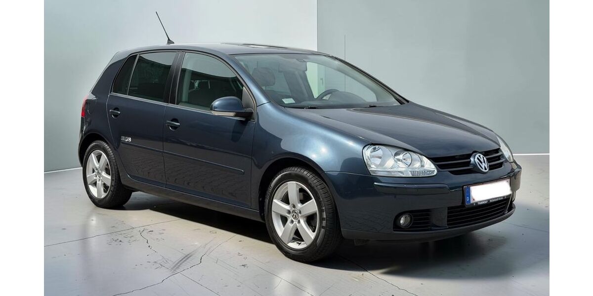 VW Golf 25.900 km 11.999 &euro; Dieburg 64807