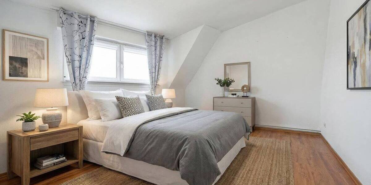 Mehrfamilienhaus, Wohnhaus Offenbach am Main Buchrain - 8 Zimmer, 175 m&sup2;, 580.000&euro; | Angebot:26128232