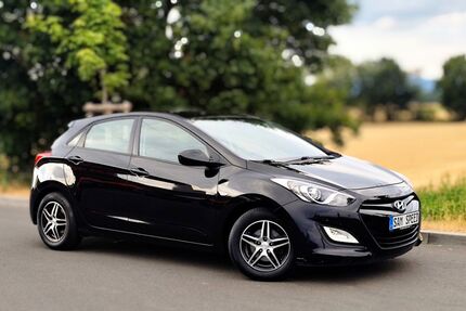 Hyundai i30 124.050 km 6.299 &euro; Liederbach 65835