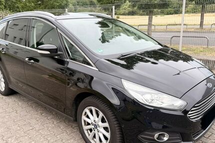 Ford S-Max 193.202 km 7.800 &euro; Frankfurt 60437