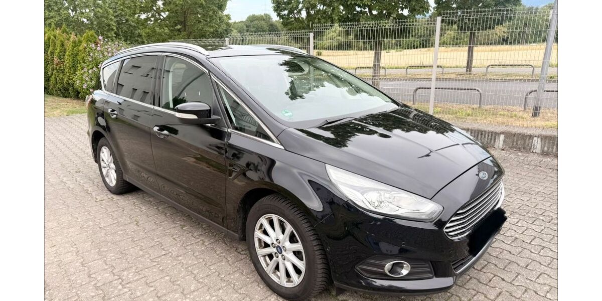 Ford S-Max 193.202 km 7.800 &euro; Frankfurt 60437