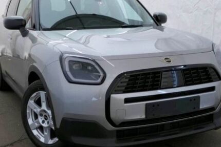 Mini Countryman D (Cooper) 26.301 km 29.475 &euro; Hofheim 65719