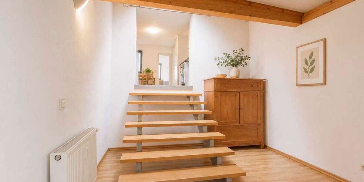 Etagenwohnung Gernsheim - 5 Zimmer, 110 m&sup2;, 320.000&euro; | Angebot:27252056