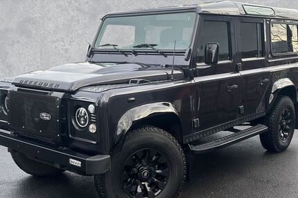 Land Rover Defender 85.000 km 59.880 &euro; Frankfurt a.M. 60314