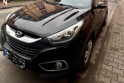 Hyundai ix35 110.000 km 14.000 &euro; Frankfurt 65929