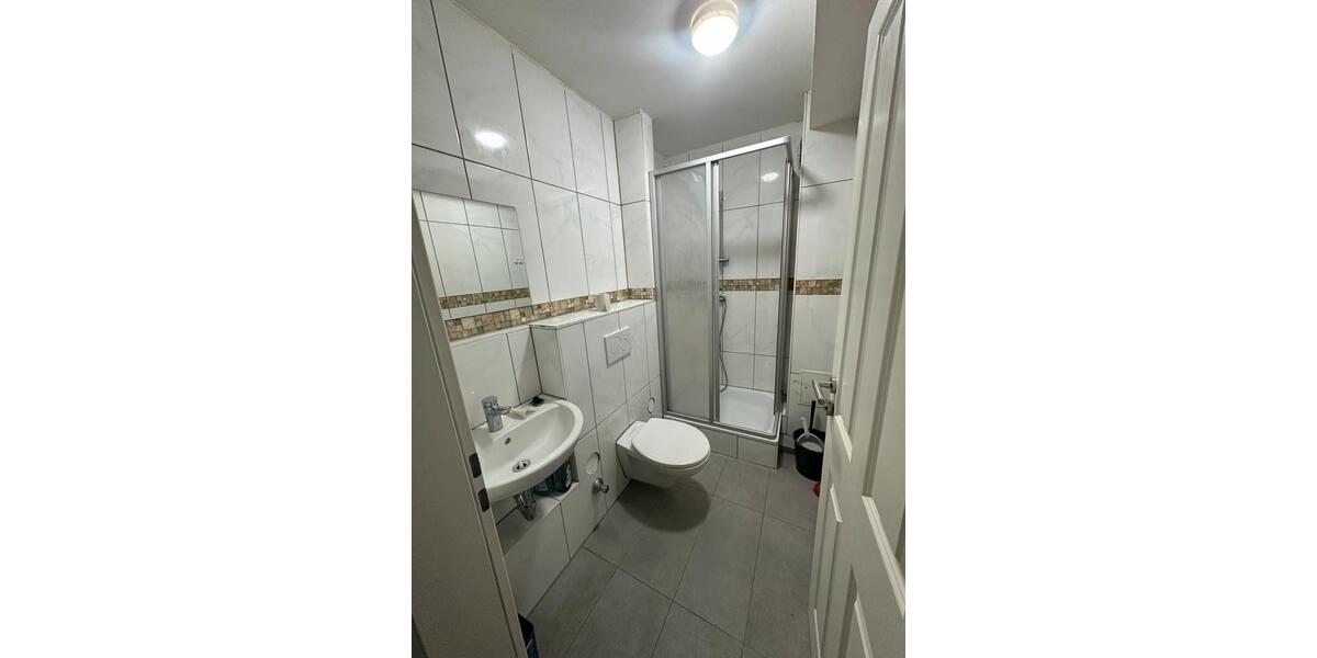 Etagenwohnung Frankfurt am Main Innenstadt 3 - 850&euro; | Angebot:25431408