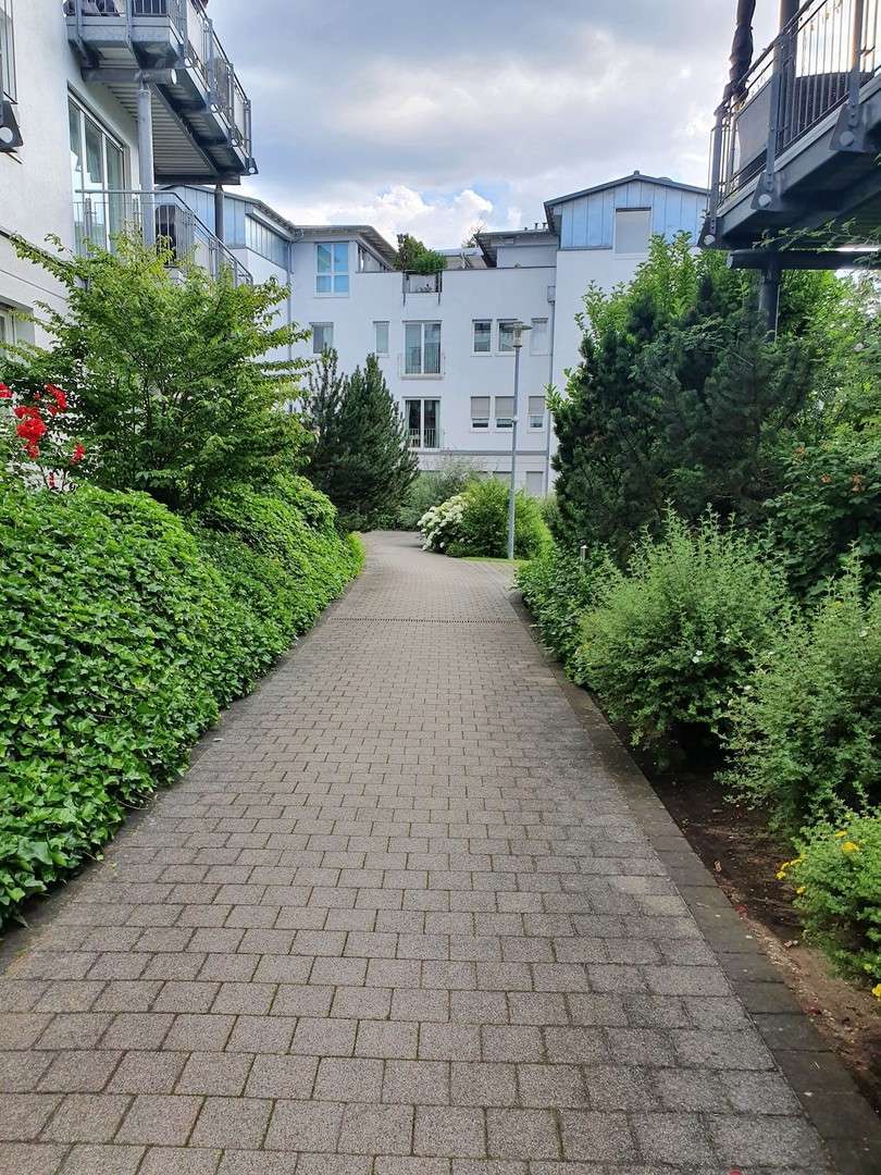 Wohnung zum Kaufen in Frankfurt 555.000 € 99 m² 2 zimmer