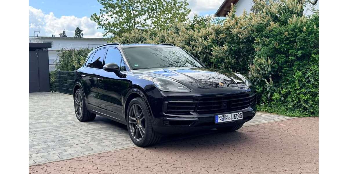 Porsche Cayenne 72.600 km 61.950 &euro; Frankfurt am Main, Stadt 60311