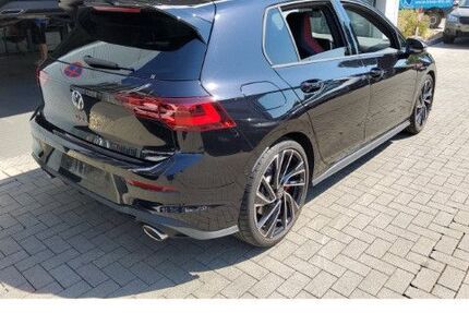 VW Golf 30.481 km 34.480 &euro; Neu-Isenburg 63263