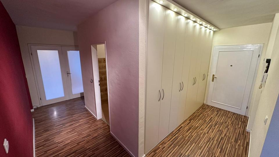 Etagenwohnung Rodgau - 3 Zimmer, 77 m&sup2;, 170.000&euro; | Angebot:26995898