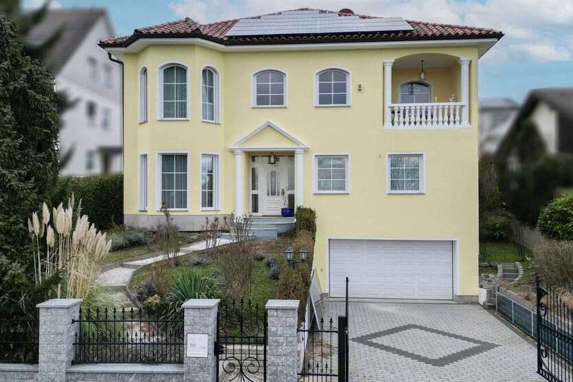 Haus zum Kaufen in Ober-Ramstadt 1.099.000 € 260.18 m²