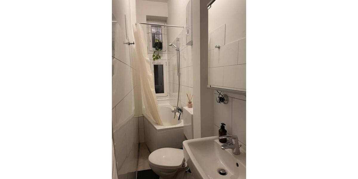 Etagenwohnung Frankfurt am Main Nordend Ost - 2 Zimmer, 50 m&sup2;, 1.400&euro; | Angebot:25152815