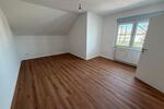 Dachgeschoßwohnung Rüsselsheim am Main - 4 Zimmer, 105 m&sup2;, 1.500&euro; | Angebot:26407527