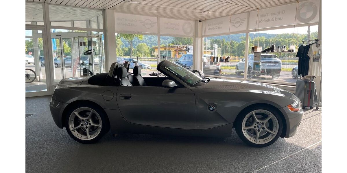 BMW Z4 65.000 km 22.950 &euro; Bad König 64732
