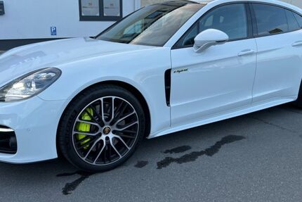 Porsche Panamera 98.000 km 78.599 &euro; Frankfurt am Main 60314