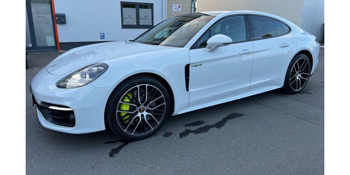Porsche Panamera 98.000 km 78.599 &euro; Frankfurt am Main 60314