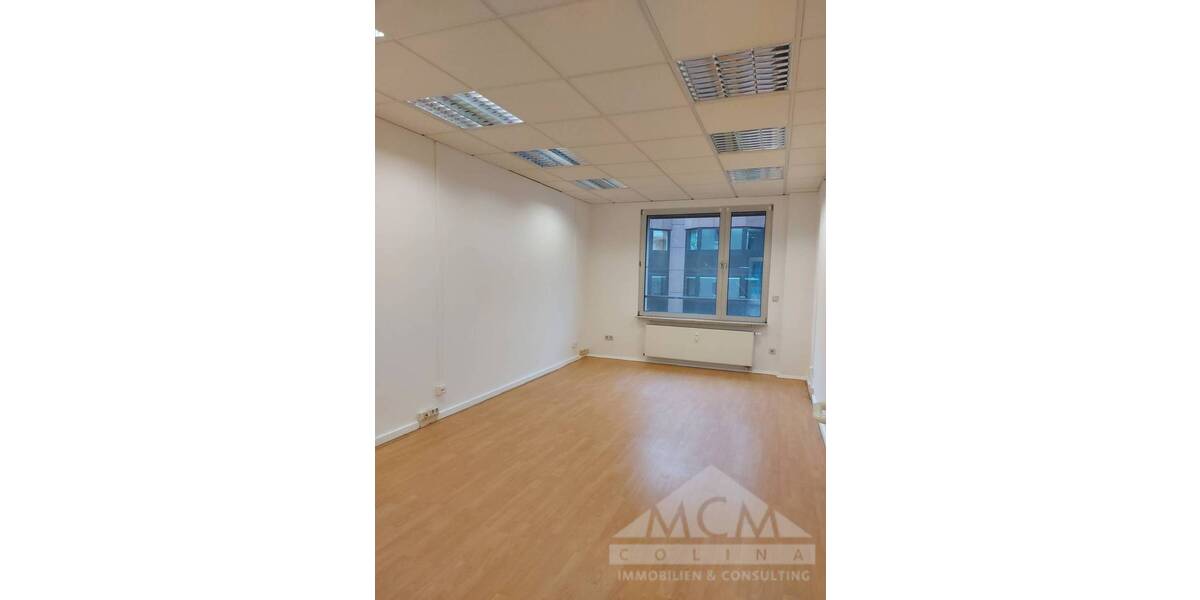 Gewerbeobjekt Frankfurt am Main / Bahnhofsviertel Bahnhofsviertel - 3 Zimmer, 120 m&sup2;, 1.750&euro; | Angebot:23986406