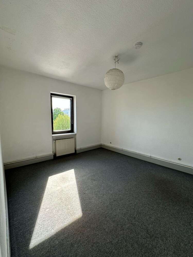 Wohnung zum Mieten in Frankfurt 470 € 24 m²