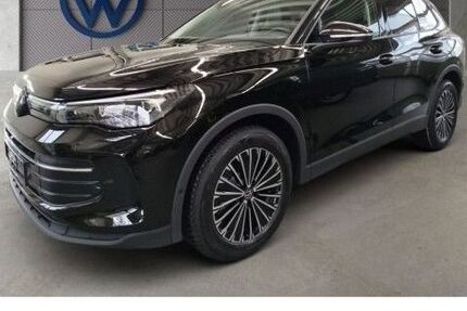 VW Tiguan 4.500 km 60.880 &euro; Frankfurt 60326