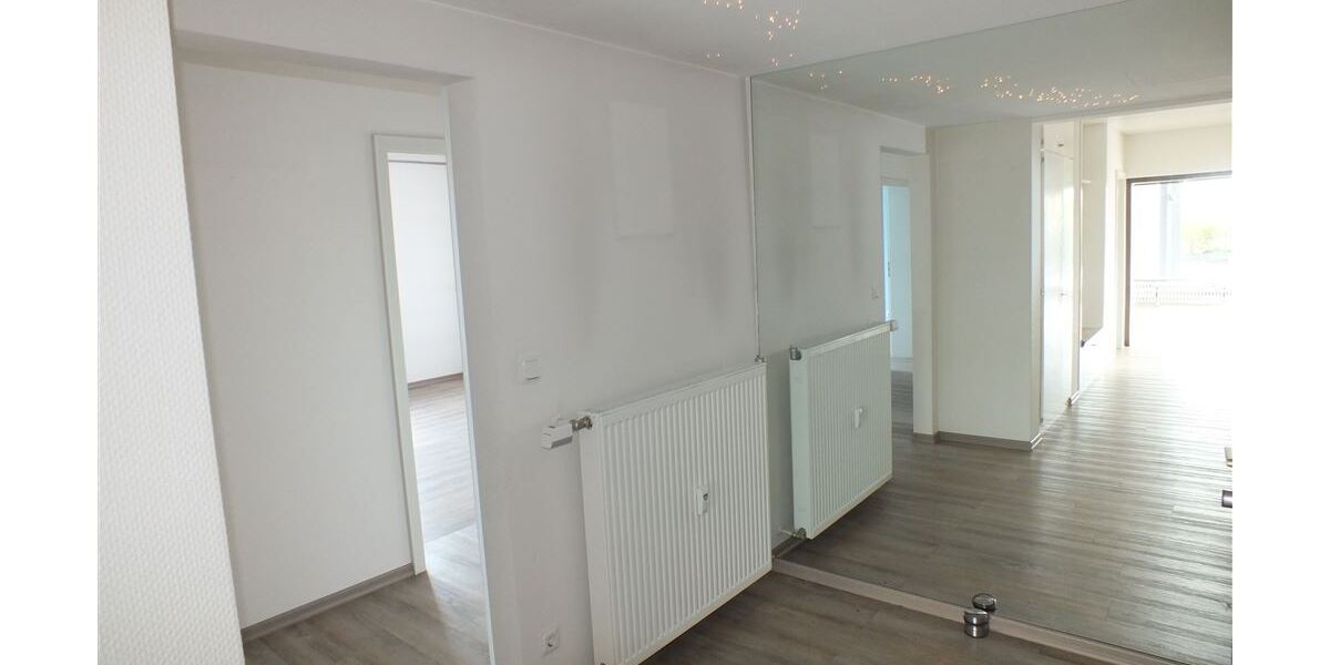 Penthouse mitten in Nauheim mit ca. 135m² Wohnfläche und 185m² Terrasse und Garage - Einfamilienhaus Nauheim | Angebot:27330195