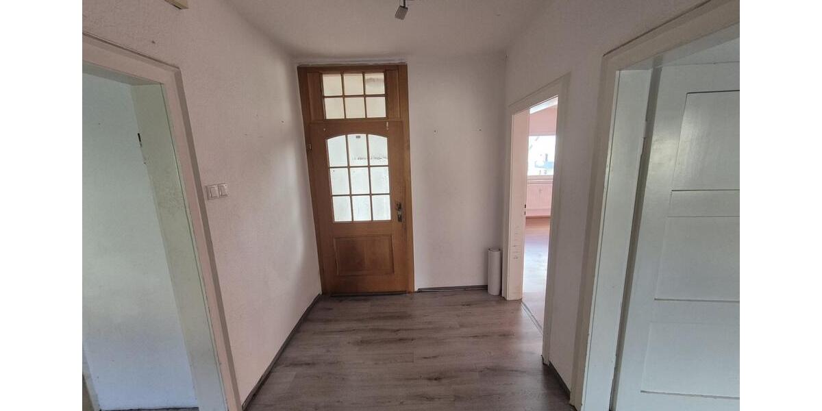 2x3Zimner Küche Bad Wohnung] 3 zimmer