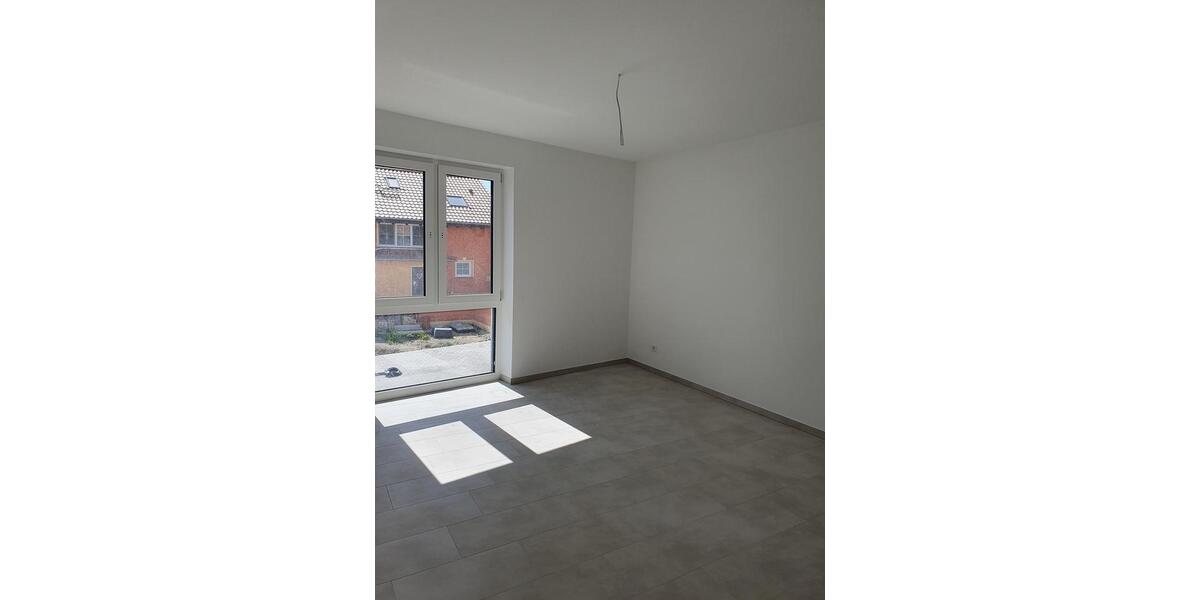 Etagenwohnung Roßdorf - 3 Zimmer, 98 m&sup2;, 1.790&euro; | Angebot:26320771