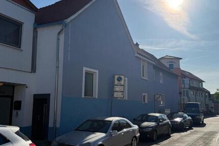 Haus Büttelborn - 10 Zimmer, 250 m&sup2;, 750.000&euro; | Angebot:26897874