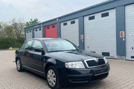 Skoda Superb 165.000 km 1.799 € Groß Gerau 64521